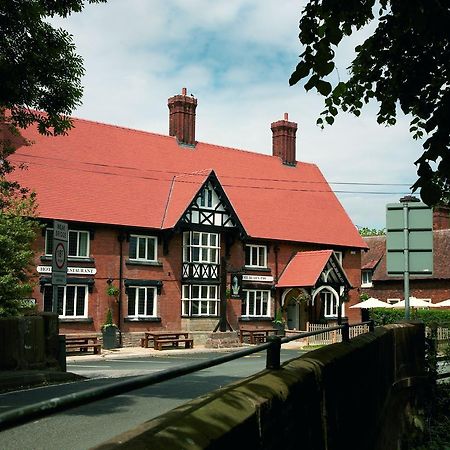 Отель The Bear'S Paw Warmingham Экстерьер фото The Old Mill